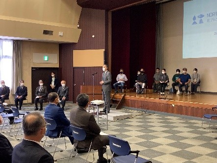 北アルプス国際芸術祭開幕式での長野県知事ご挨拶の写真