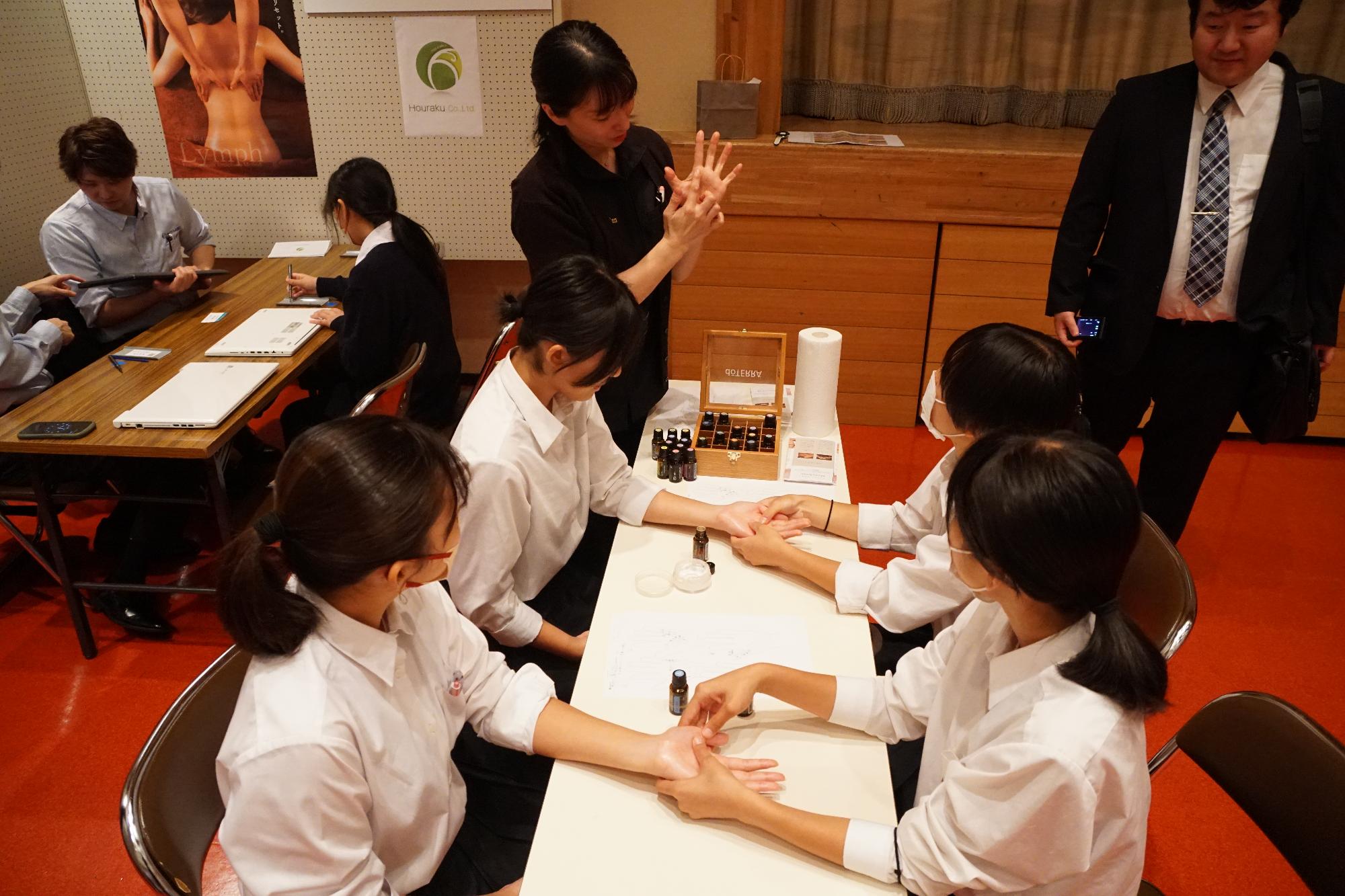 令和6年度まちの産業発見塾の様子1