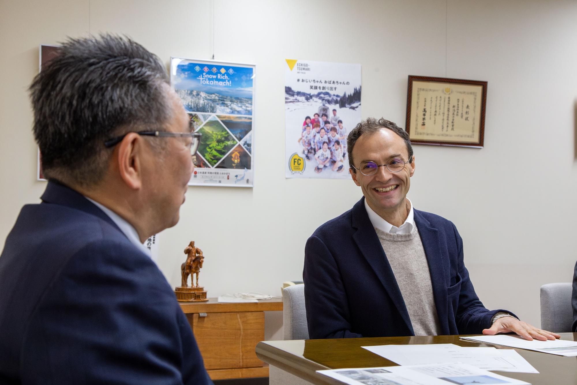 活動報告の様子