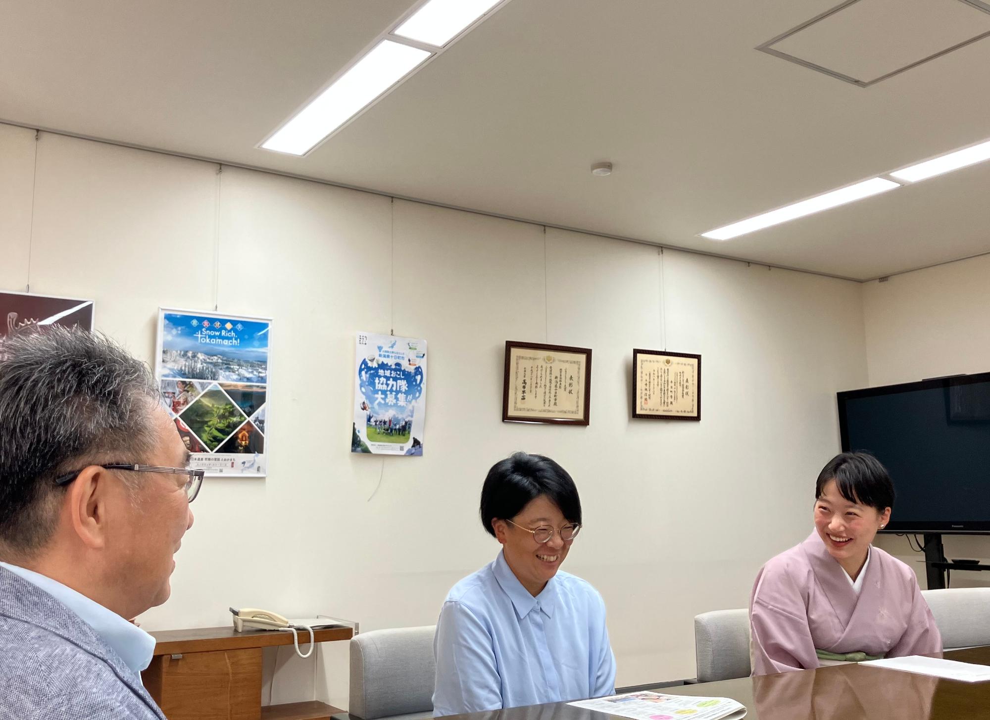 活動報告の様子