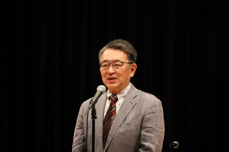 令和3年度民謡民舞新潟県連合大会での市長挨拶の写真
