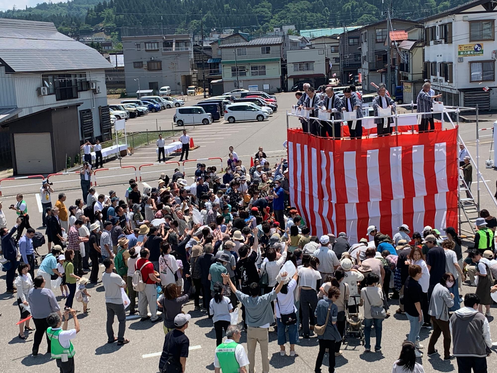 餅まき