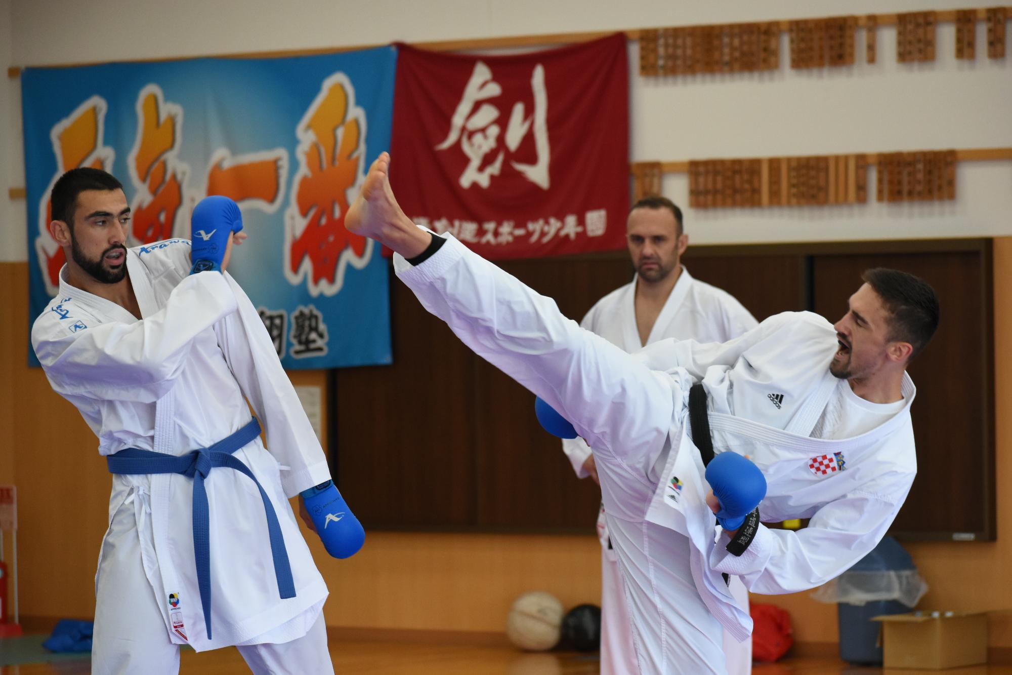 空手選手の様子